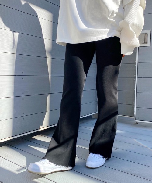 WHO'S WHO gallery（フーズフーギャラリー）の「リブダメージパンツ（スラックス・レディース・チャコールグレー/ブラック/グリーン/ベージュ系その他/ブルー/レッド/イエロー×グリーン/ライトグレー・FREE）」の9枚目の写真