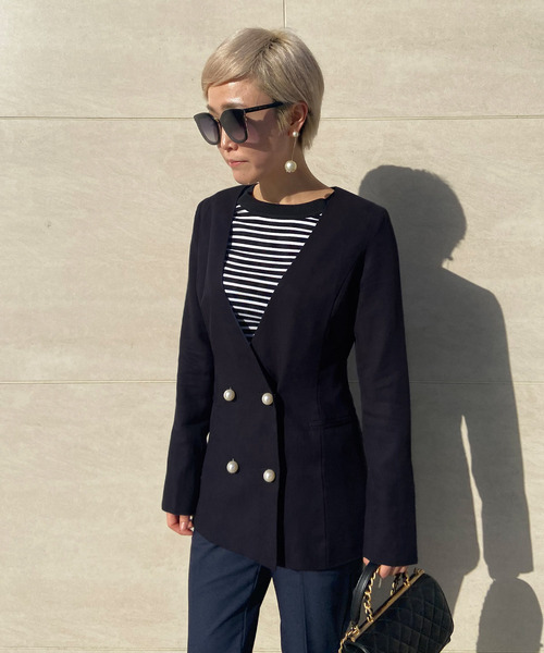 JENNE(ジェンヌ)の「パールボタンノーカーラージャケット(ノーカラージャケット・レディース・ネイビー・SMALL/MEDIUM/LARGE)」の4枚目の写真