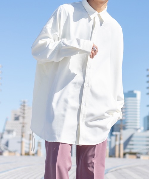 kutir（クティール）の「サイドストリングルーズシャツ（シャツ/ブラウス・メンズ・ホワイト/ライトブルー/ベージュ・MEDIUM/LARGE）」の2枚目の写真