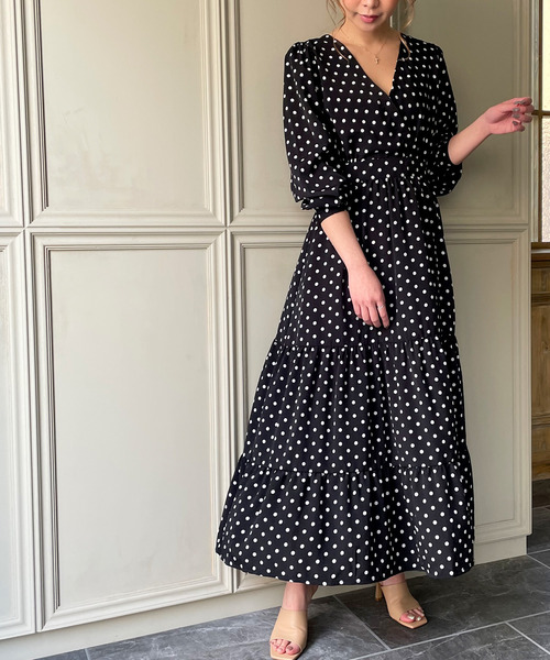 セール ティアード総柄マキシ丈ワンピース ワンピース Junoah ジュノア のファッション通販 Zozotown