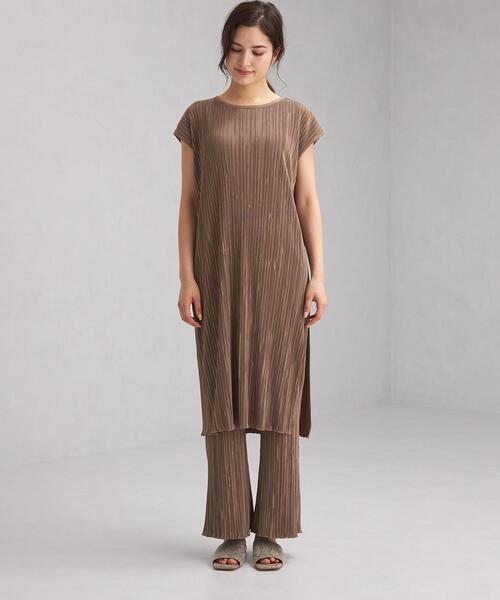 green label relaxing（グリーンレーベルリラクシング）の「FFC ランダム プリーツ ワンピース + パンツ ペアアップ（ワンピース・レディース・ライトブルー/ブラウン/ナチュラル・FREE）」の4枚目の写真