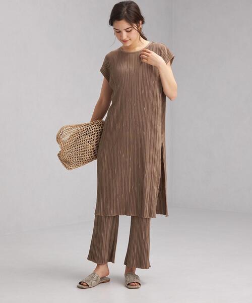 green label relaxing（グリーンレーベルリラクシング）の「FFC ランダム プリーツ ワンピース + パンツ ペアアップ（ワンピース・レディース・ライトブルー/ブラウン/ナチュラル・FREE）」の16枚目の写真