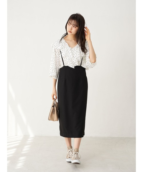 earth music&ecology(アースミュージックアンドエコロジー)の「【WEB限定】ラッフル衿ブラウス *(シャツ/ブラウス・レディース・オフホワイト/ピンクベージュ/ドット/グレイッシュベージュ/ブラック系その他5・FREE)」の11枚目の写真