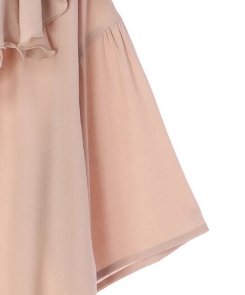 earth music&ecology(アースミュージックアンドエコロジー)の「【WEB限定】ラッフル衿ブラウス *(シャツ/ブラウス・レディース・オフホワイト/ピンクベージュ/ドット/グレイッシュベージュ/ブラック系その他5・FREE)」の22枚目の写真