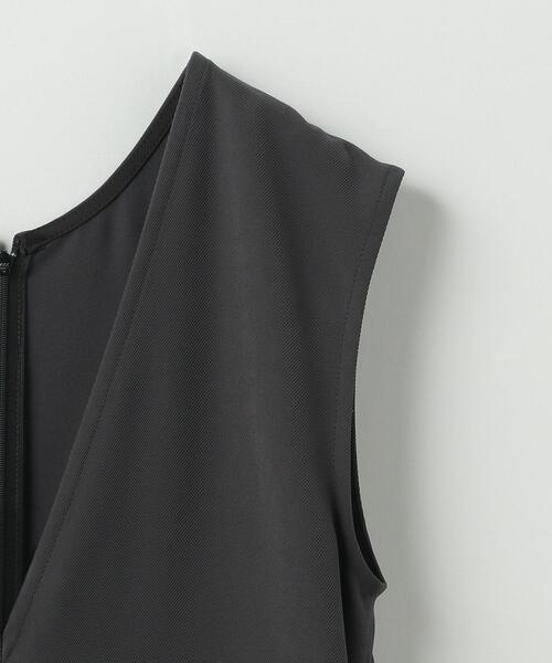 UNITED ARROWS & SONS（ユナイテッドアローズアンドサンズ）の「UNITED ARROWS & SONS by DAISUKE OBANA WOMEN Ⅲ ALL IN ONE（つなぎ/オールインワン・レディース・ブラック/ダークグレー・SMALL/MEDIUM）」の11枚目の写真