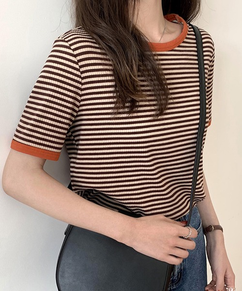 JUNOAH（ジュノア）の「配色ラインボーダーリブカットソー（Tシャツ/カットソー・レディース・ブラック/ブラウン/グリーン・MEDIUM/LARGE/X-LARGE）」の7枚目の写真