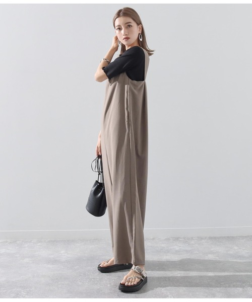 Alluge（アルージュ）の「後ろタックデザインコンビネゾン（つなぎ/オールインワン・レディース・グレイッシュベージュ/ライトベージュ/ブラック・FREE）」の10枚目の写真