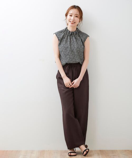 le.coeur blanc（ルクールブラン）の「レーヨン麻イージーパンツ（その他パンツ・レディース・ホワイト系その他/サンドベージュ/キャメル/ダークブラウン・36/38）」の10枚目の写真