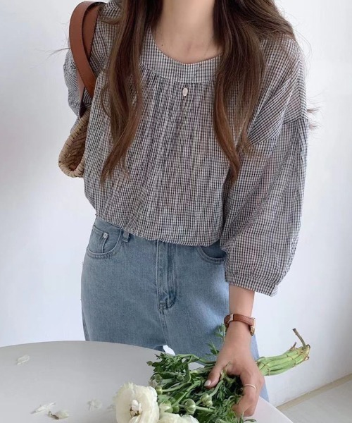 ABITOKYO（アビトーキョー）の「七分袖ギンガムチェックボリュームスリーブブラウス（シャツ/ブラウス・レディース・ブラック/ブルー/オレンジ・FREE）」の2枚目の写真
