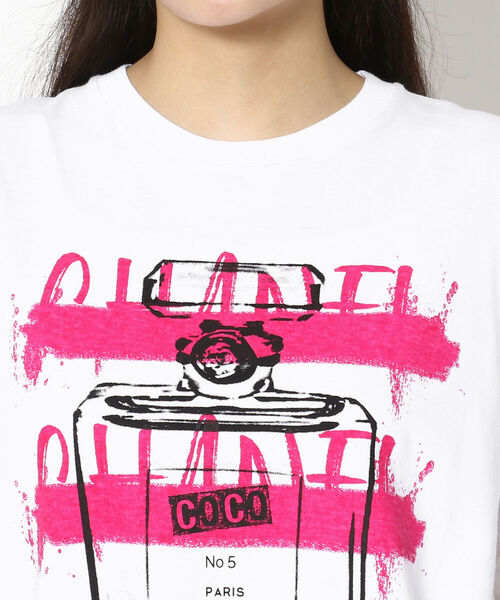 Kare/ME（カーミー）の「Kare/ME（カーミー） 別注PARIS 5 Tシャツ（Tシャツ/カットソー・レディース・ホワイト・SMALL/MEDIUM/LARGE）」の8枚目の写真