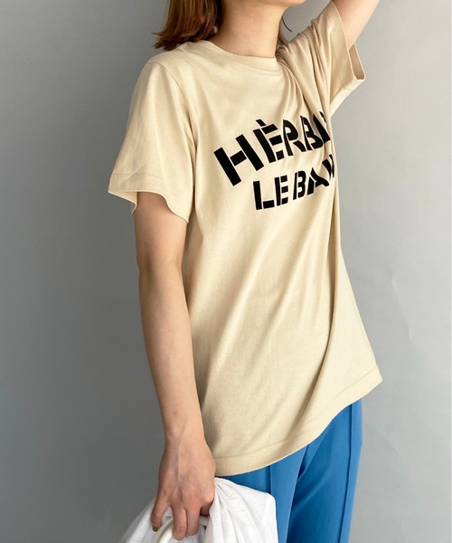 PICCIN（ピッチン）の「レギュラーフィットフロッキーロゴTシャツ（HERBIS）（Tシャツ/カットソー・レディース・ホワイト/チャコールグレー/ベージュ・M）」の22枚目の写真