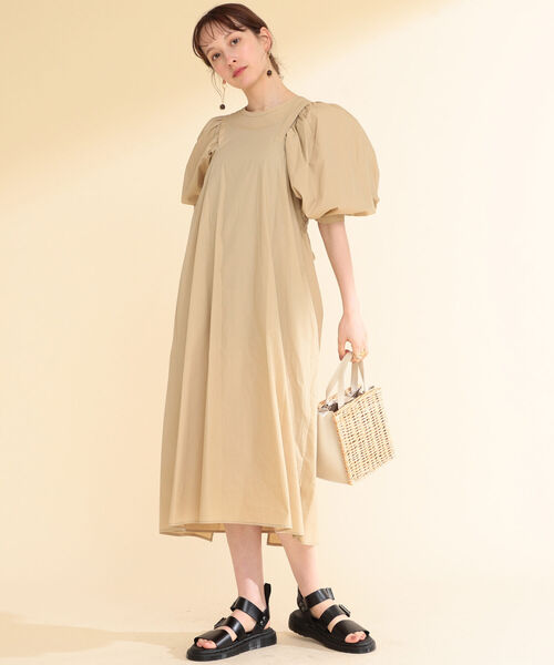 Ray BEAMS（レイビームス）の「Ray BEAMS / バック ギャザー パフスリーブ ワンピース（ワンピース・レディース・ブラック/ベージュ/バイオレット・ONE SIZE）」の8枚目の写真