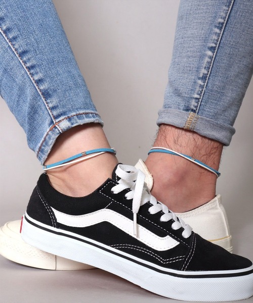 BAYBLO（ベイブロ）の「(BB)【ユニセックス】【フェイクレザー】2連 重ね付け見え アンクレット（アンクレット・メンズ・ネイビー/ブラウン/レッド/ターコイズブルー/ブラック/ベージュ・FREE）」の5枚目の写真