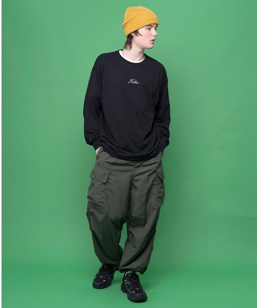 FILA(フィラ)の「【FILA/フィラ】WEB限定 筆記体刺繍 ビックシルエット ロングスリーブTシャツ ロンT(Tシャツ/カットソー・メンズ・ホワイト/ブラック/ブルー系その他/ダークグリーン/ベージュ・LL/M/L/3L)」の22枚目の写真