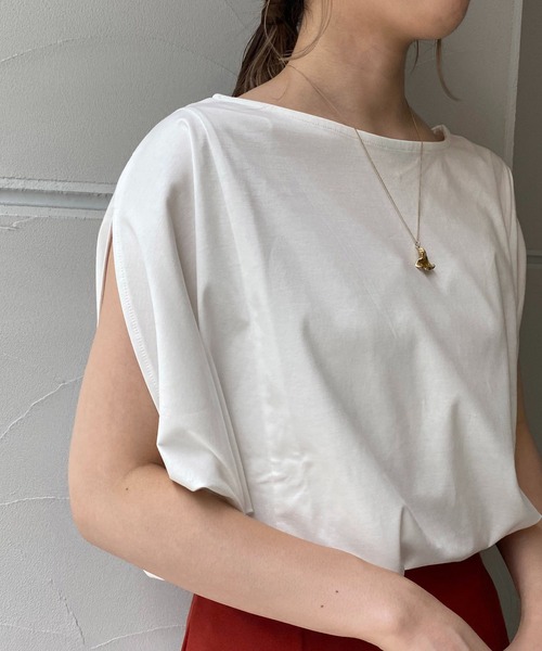 CAPRICIEUX LE'MAGE（カプリシューレマージュ）の「スリットフレンチTシャツ（Tシャツ/カットソー・レディース・ブラック/オフホワイト/グリーン・FREE）」の19枚目の写真