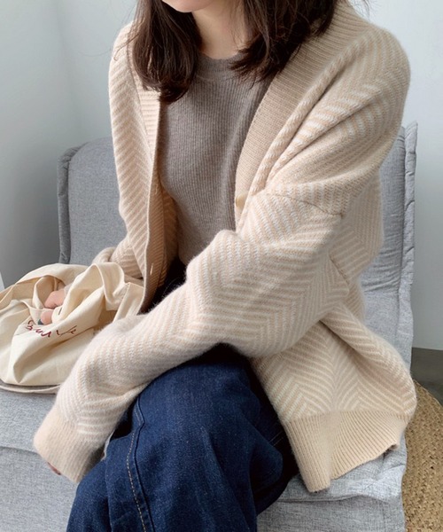 Jewelobe（ジュエローブ）の「ヘリンボーンオーバーカーディガン（カーディガン/ボレロ・レディース・ベージュ/ブラック・FREE）」の19枚目の写真