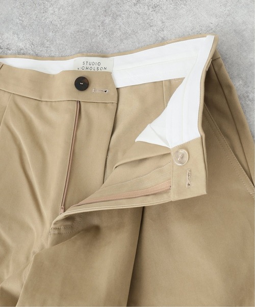 STUDIO NICHOLSON(スタジオニコルソン)の「【STUDIO NICHOLSON/スタジオニコルソン】SORTE VOLUME PLEATS パンツ(その他パンツ・メンズ・ブラック/カーキ/アイボリー/キャメル/チャコールグレー・SMALL/MEDIUM/LARGE)」の14枚目の写真