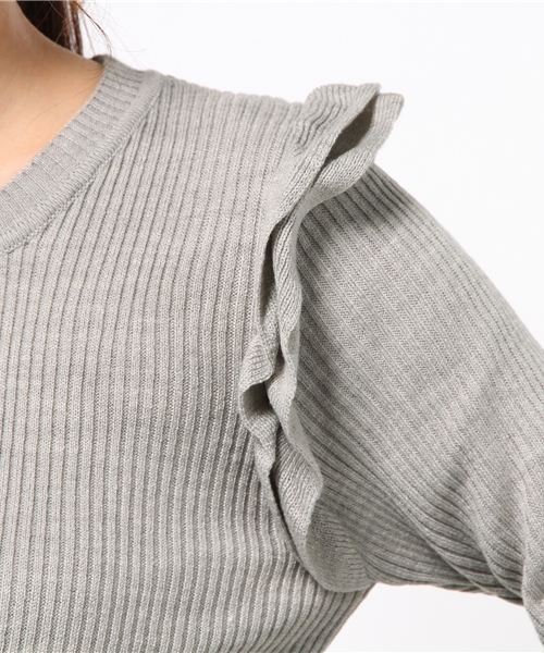 Chico（チコ）の「肩フリルRIBクルーネック（ニット/セーター・レディース・ホワイト/グレー/ブラック・FREE）」の8枚目の写真