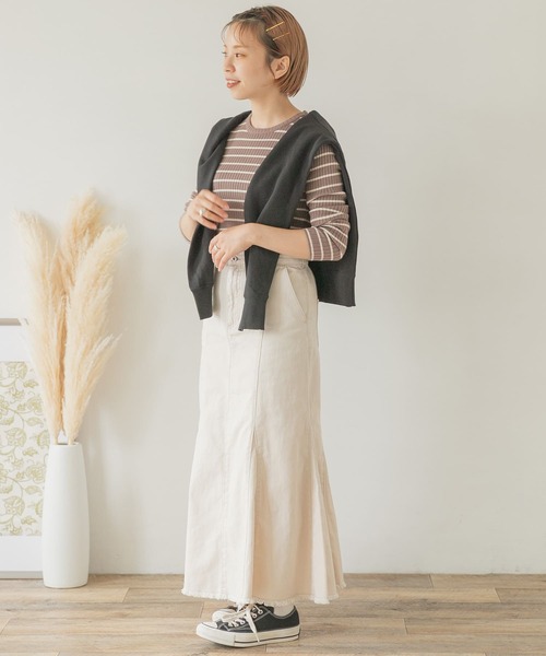 ITEMS URBANRESEARCH(アイテムズ アーバンリサーチ)の「デニムマーメイドスカート(デニムスカート・レディース・アイボリー/ブラック・FREE)」の11枚目の写真