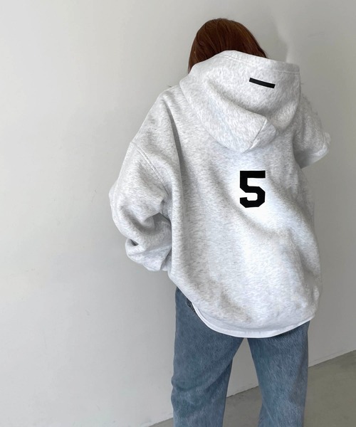 CANAL JEAN（キャナルジーン）の「1975 TOKYO(1975 トーキョー) "TEAM5"Hoodie裏起毛トレーナー（パーカー・レディース・ホワイト/アッシュグレー/ブラック/パープル・LARGE/X-LARGE）」の3枚目の写真