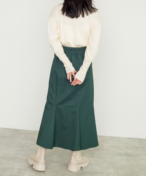 w closet（ダブルクローゼット）の「12G天竺パフショルハイネックプルオーバー（ニット/セーター・レディース・ホワイト/ブラック/グリーン・FREE）」の7枚目の写真