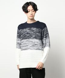 【BLUE STANDARD/ブルースタンダード】抗ピル加工で毛玉のできにくい 4段グラデーション ウォッシャブル クルーネックニットセーター