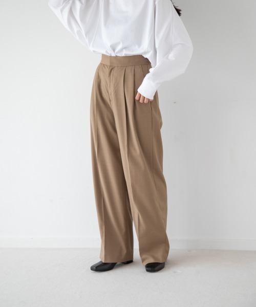 yuw（ユウ）の「WIDE TROUSER　235876（その他パンツ・レディース・ブラック/ブラウン/ブルー・LARGE/MEDIUM）」の7枚目の写真