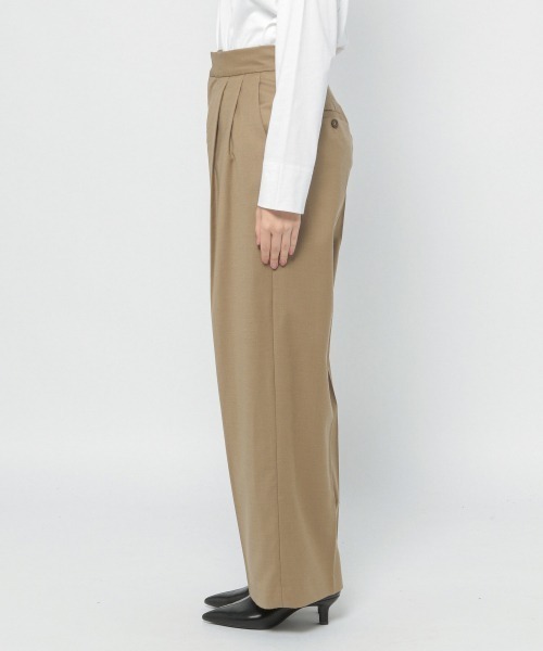 yuw（ユウ）の「WIDE TROUSER　235876（その他パンツ・レディース・ブラック/ブラウン/ブルー・LARGE/MEDIUM）」の14枚目の写真