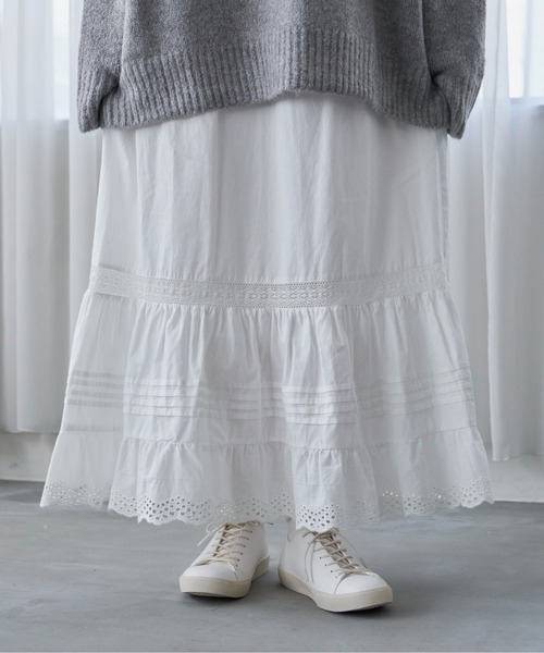 Libra Cue（リブラ キュー）の「ヴィンテージライクボリュームレーススカート（スカート・レディース・ホワイト/ブラック・FREE）」の17枚目の写真