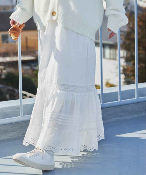 Libra Cue（リブラ キュー）の「ヴィンテージライクボリュームレーススカート（スカート・レディース・ホワイト/ブラック・FREE）」の4枚目の写真