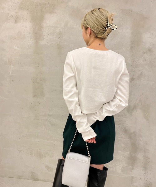 WHO'S WHO gallery（フーズフーギャラリー）の「ヘンリーネックショートトップス（Tシャツ/カットソー・レディース・ブラック/オートミール/オフホワイト/パープル/ブラック系その他/オレンジ/トップグレー・FREE）」の15枚目の写真