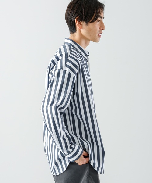 URBAN RESEARCH ROSSO MEN（アーバンリサーチロッソメン）の「『XLサイズあり』リラックスビッグストライプシャツ（シャツ/ブラウス・メンズ・ブルー/ネイビー・MEDIUM/LARGE/SMALL/X-LARGE）」の4枚目の写真