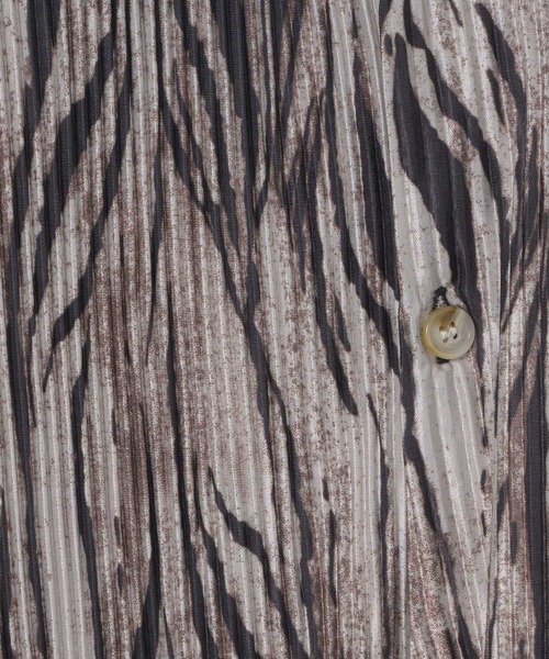 CASPER JOHN（キャスパージョン）の「Graphic pleats shirts/グラフィックプリーツシャツ（シャツ/ブラウス・メンズ・ベージュ/ホワイト×ブラック・SMALL/MEDIUM/LARGE）」の12枚目の写真