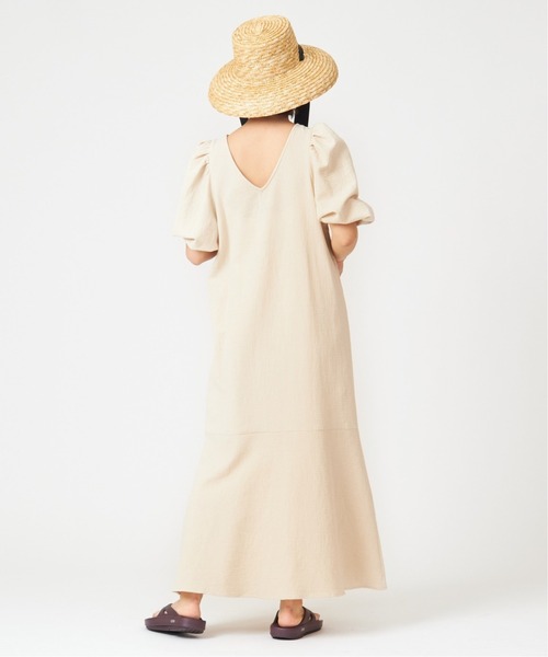 U by SPICK&SPAN（ユーバイスピックアンドスパン）の「ボリュームスリーブドレス◆（ワンピース・レディース・アイボリー/チャコールグレー・FREE）」の15枚目の写真