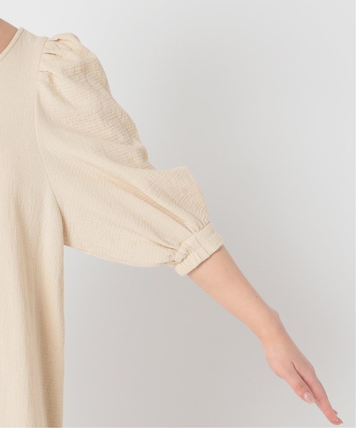 U by SPICK&SPAN（ユーバイスピックアンドスパン）の「ボリュームスリーブドレス◆（ワンピース・レディース・アイボリー/チャコールグレー・FREE）」の22枚目の写真