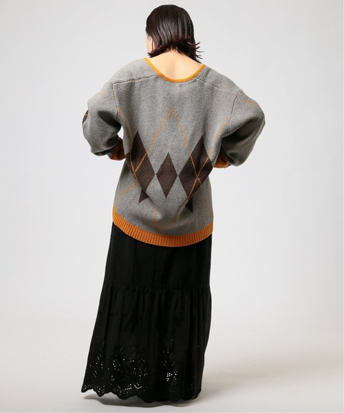 B.C STOCK(ベーセーストック)の「オーバーサイズ 総柄ジャガードジオメカーディガン(カーディガン/ボレロ・メンズ・ブラック/グレー・MEDIUM/LARGE)」の12枚目の写真