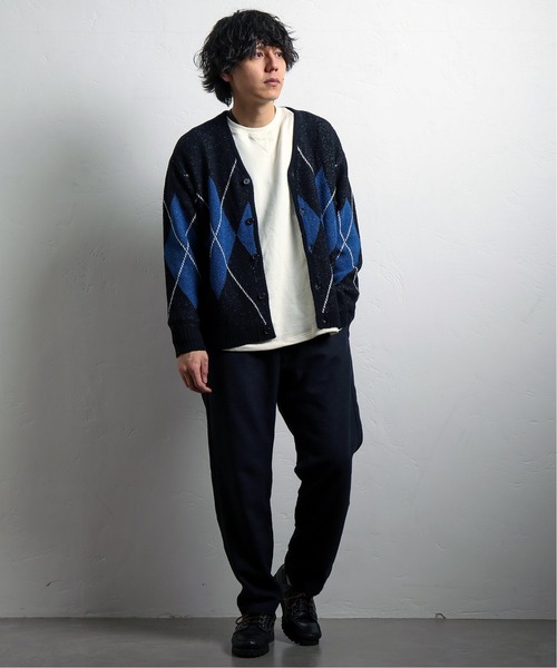B.C STOCK(ベーセーストック)の「オーバーサイズ 総柄ジャガードジオメカーディガン(カーディガン/ボレロ・メンズ・ブラック/グレー・MEDIUM/LARGE)」の15枚目の写真