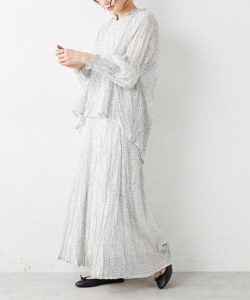 PUAL CE CIN（ピュアルセシン）の「クリンクル加工小花柄スカート（スカート・レディース・ホワイト/ブラック・FREE）」の11枚目の写真