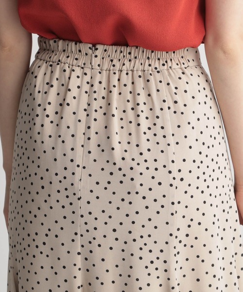 Andemiu（アンデミュウ）の「ドットマーメイドスカート 294331（スカート・レディース・ベージュ/ブラック・FREE）」の13枚目の写真