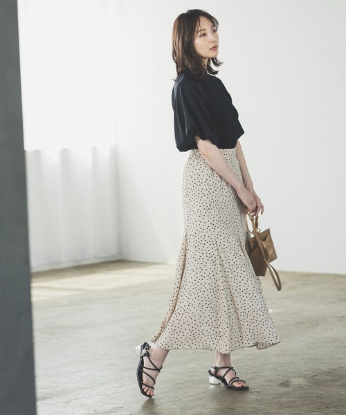 Andemiu（アンデミュウ）の「ドットマーメイドスカート 294331（スカート・レディース・ベージュ/ブラック・FREE）」の20枚目の写真