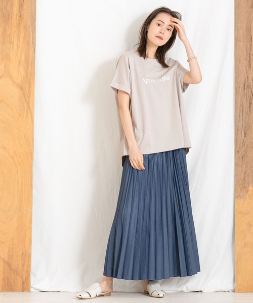 Gready Brilliant（グレディブリリアン）の「後ドッキング袖ロールＴシャツ（Tシャツ/カットソー・レディース・オフホワイト/グレイッシュベージュ・38）」の3枚目の写真