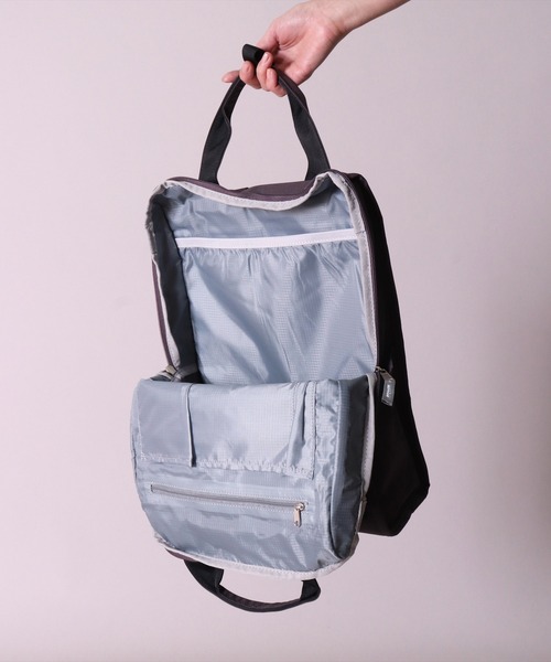 anello（アネロ）の「(LF)【anello】2WAY 10ポケット トート型 リュック（バックパック/リュック・レディース・ブラック/ネイビー/オリーブ/ブラック系その他/グレイッシュベージュ・ONE SIZE）」の12枚目の写真