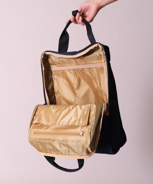 anello（アネロ）の「(LF)【anello】2WAY 10ポケット トート型 リュック（バックパック/リュック・レディース・ブラック/ネイビー/オリーブ/ブラック系その他/グレイッシュベージュ・ONE SIZE）」の18枚目の写真