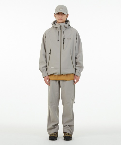 LMCの「【LMC】ACTIVE GEAR 3L WP SHIELD JACKET / エルエムシー アクティブ ギア ３L WP シールド ジャケット（マウンテンパーカー・メンズ・ブラック/グレー・1/2）」の16枚目の写真