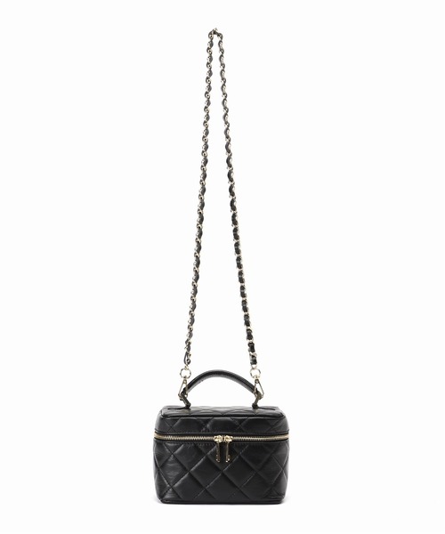 Spick & Span（スピックアンドスパン）の「【AULENTTI /オウレンティ】キルティングボックスチェーンバッグ（ショルダーバッグ・レディース・ベージュ/ブラック・FREE）」の8枚目の写真