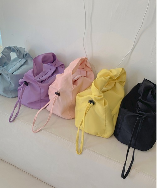 cream creme（クリームクレーム）の「シャーリング ストリング ミニ トッドバック（トートバッグ・レディース・ブラック/パープル/ピンク/イエロー/ブルー/アイボリー・FREE）」の3枚目の写真