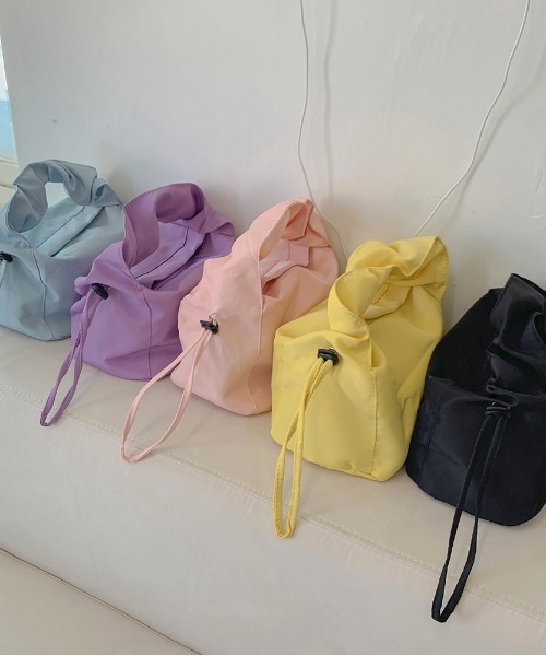 cream creme（クリームクレーム）の「シャーリング ストリング ミニ トッドバック（トートバッグ・レディース・ブラック/パープル/ピンク/イエロー/ブルー/アイボリー・FREE）」の7枚目の写真