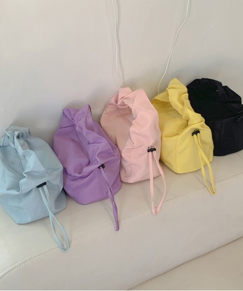 cream creme（クリームクレーム）の「シャーリング ストリング ミニ トッドバック（トートバッグ・レディース・ブラック/パープル/ピンク/イエロー/ブルー/アイボリー・FREE）」の8枚目の写真