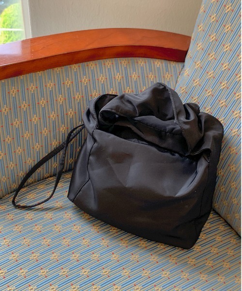 cream creme（クリームクレーム）の「シャーリング ストリング ミニ トッドバック（トートバッグ・レディース・ブラック/パープル/ピンク/イエロー/ブルー/アイボリー・FREE）」の13枚目の写真