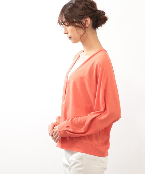 DRESKIP（ドレスキップ）の「◆【洗える】Vネックドルマンカーディガン（カーディガン/ボレロ・レディース・ブラック/オフホワイト/オレンジ/グリーン・02/03）」の5枚目の写真